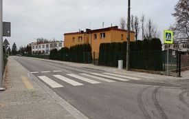 Ulica Kusocińskiego łączy dwa gł&oacute;wne szlaki miasta ul. Wiśniową z&nbsp;Partyzant&oacute;w. 6