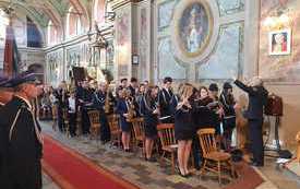 Tuba będzie służyła do nauki gry dla młodzieżowej części orkiestry. 1