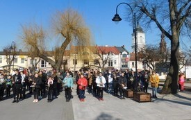 Miejscem  schronienia dla uchodźc&oacute;w z Ukrainy stała się r&oacute;wnież gmina Włoszczowa.  1