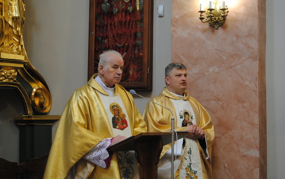 Zdjęcie do P&oacute;łwiecze kapłaństwa ks.  prałata Zygmunta Pawlika, proboszcza...