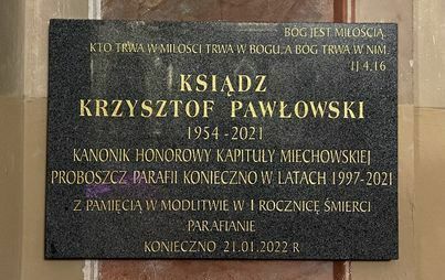Zdjęcie do Ks. kanonik Krzysztof Pawłowski, wieloletni proboszcz parafii w Koniecznie, ma tablicę pamiątkową 
