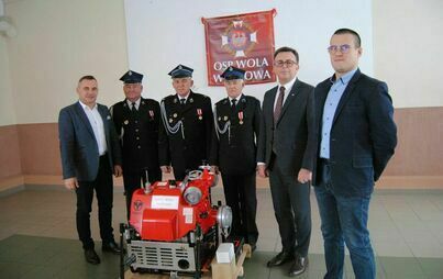 Zdjęcie do Nie ma jak pompa! Motopompa dla strażak&oacute;w z Woli Wiśniowej