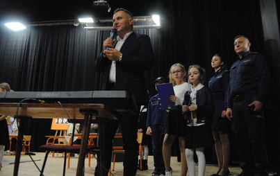 Zdjęcie do Włoszczowska policja rozmawia o bezpieczeństwie senior&oacute;w. Przygotowała debatę społeczną