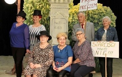 Zdjęcie do &quot;Życie to teatr&quot; - Grupa Teatralna Proscenium wraca ze swoim spektaklem z okazji Dnia Kobiet