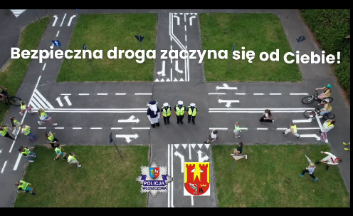Zdjęcie do "Bezpieczne Wakacje" - Spot policjant&oacute;w z włoszczowskiej komendy powiatowej
