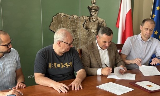 Zdjęcie do Będzie jak nad morzem. Włoszczowa otworzy tężnię solankową. Podpisała umowę z wykonawcą