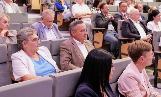 Zdjęcie do  Fundusze na ochronę cywil&oacute;w. Samorządy i firmy mogą już się o nie starać