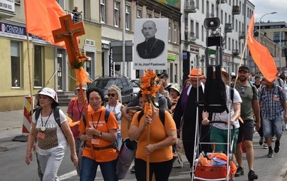 Zdjęcie do 41. Kielecka Piesza Pielgrzymka na Jasną G&oacute;rę. Pielgrzymi wejdą do Włoszczowy jutro