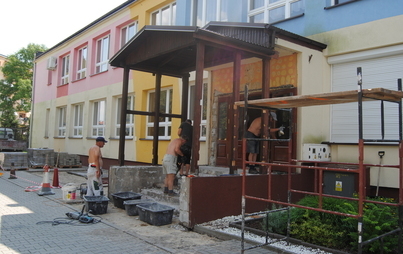 Zdjęcie do Remont wejścia do Przedszkola Samorządowego nr 2 już trwa